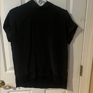 GO by GOSILK black short sleeve blouse women’s size XS